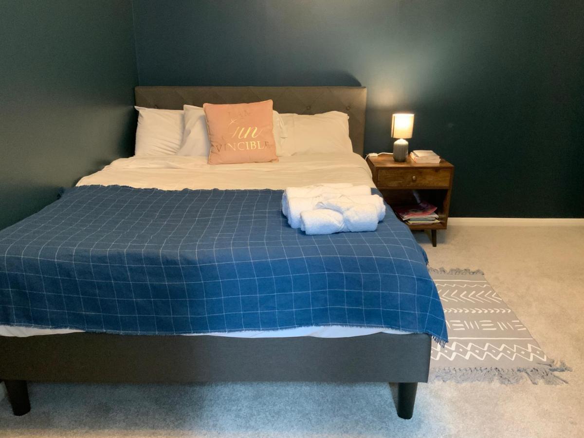 2 Bedroom Apartment Near Southfields 런던 외부 사진