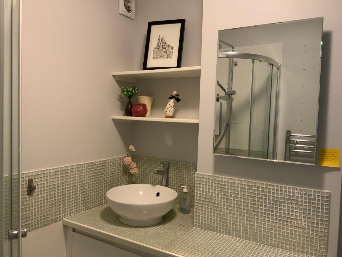 2 Bedroom Apartment Near Southfields 런던 외부 사진