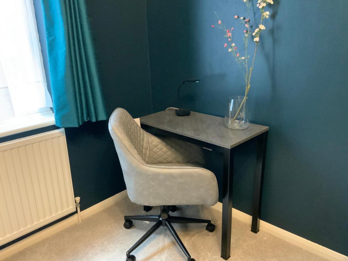 2 Bedroom Apartment Near Southfields 런던 외부 사진